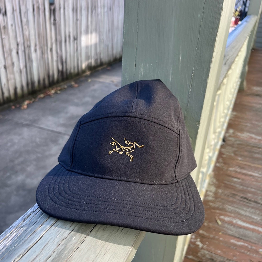 Arcteryx Calidum Trail Hat BRAND NEW NEVER WORN